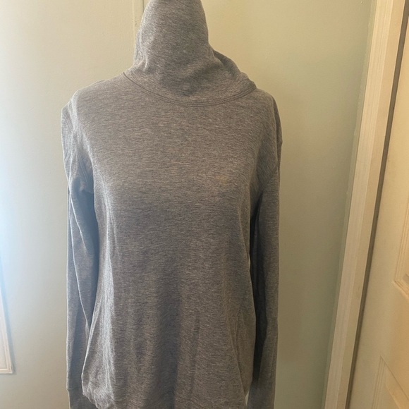 Lululemon Reversible Double up Heather grey sweater - Picture 5 of 11